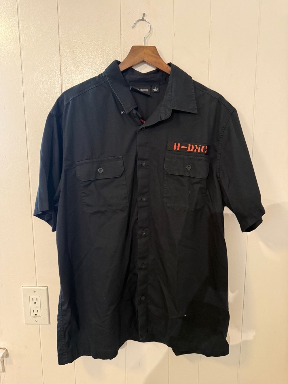 Harley-Davidson Black Short-Sleeve Button-Down Shirt with Orange Logo